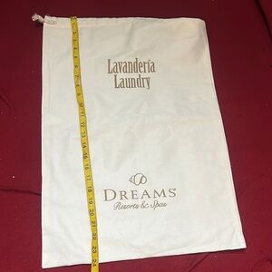 A French Laundry Bag by Lavandería Laundry Dreams & Resort OS White